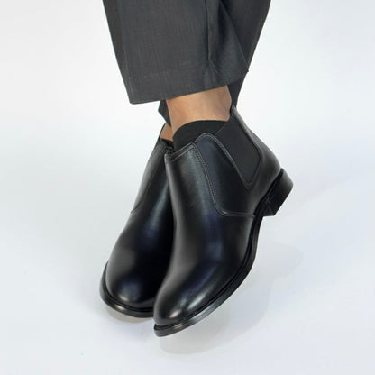 BLACK LEATHER CHELSEA