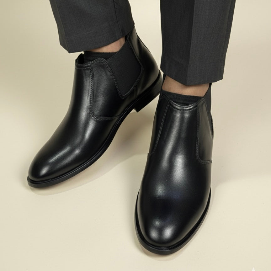 BLACK LEATHER CHELSEA