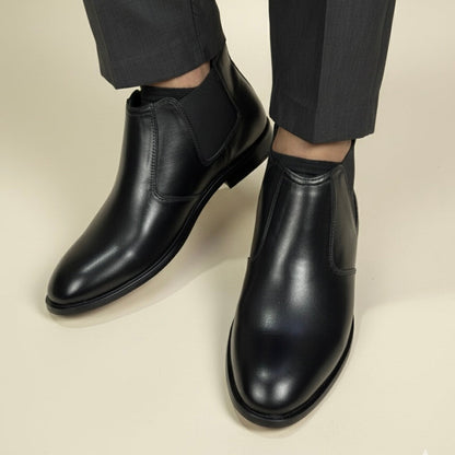 BLACK LEATHER CHELSEA