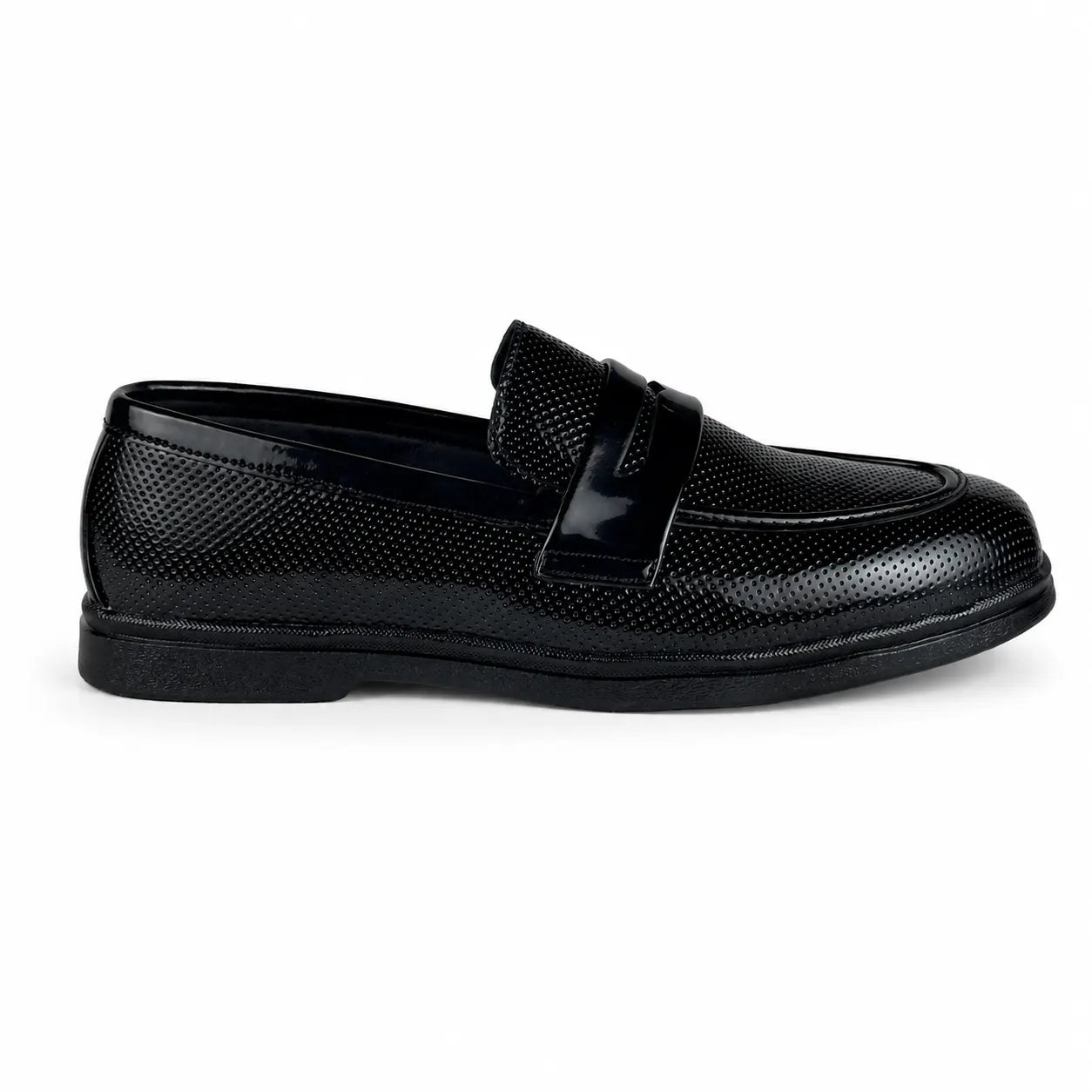 DOTTED BLACK PATENT MEDICATED LOAFER