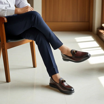 DARK BROWN TASSEL MEDICATED LOAFER